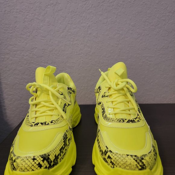 Jessica Simpson Yellow Sneakers, Size 10 - Picture 3 of 5